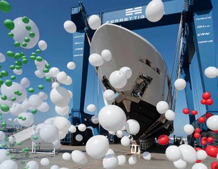 CUSTOM LINE LAUNCHES FIRST SAETTA 128