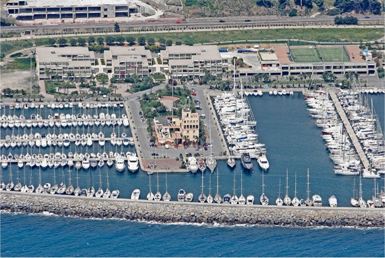 Marina degli Aregai 18m