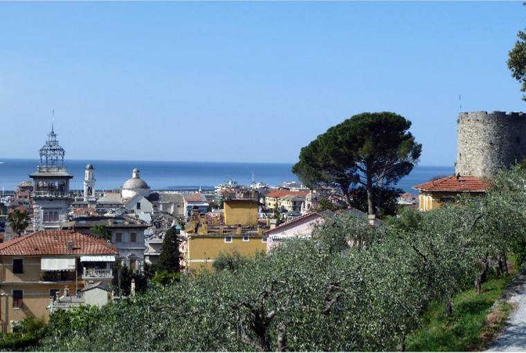 Marina Calata Ovest-Chiavari 12m