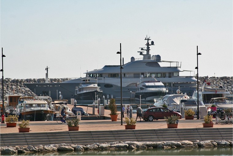 Marina d'Arechi 33m Marina d'Arechi 33m