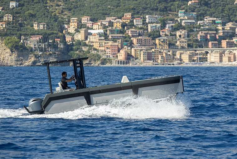 Alunautic Tricat 740
