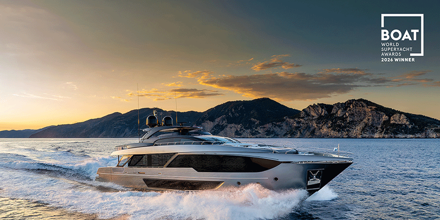 Riva 112 Dolcevita Super BI 26 Award Winner