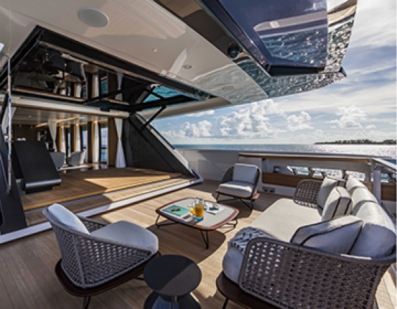 Striking technological invention on Custom Line 120 is honoured at the 2018 Boat Builder Awards