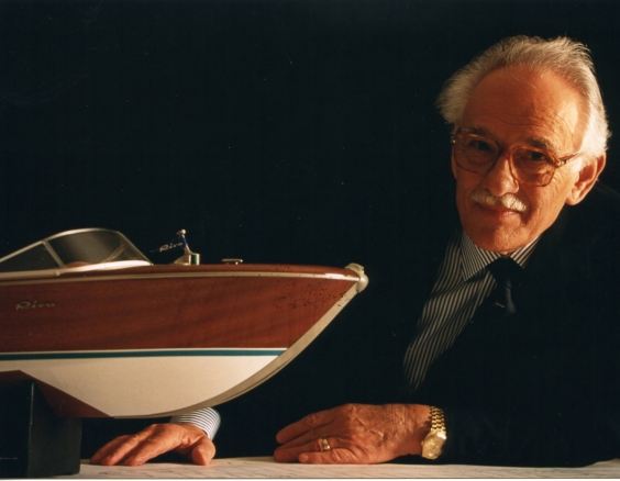 Carlo Riva 1922- 2017
