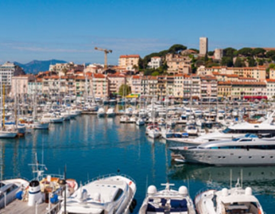Ferretti Group at the Cannes Yachting Festival 2018 with 5 world premieres and a fleet of 25 yachts
