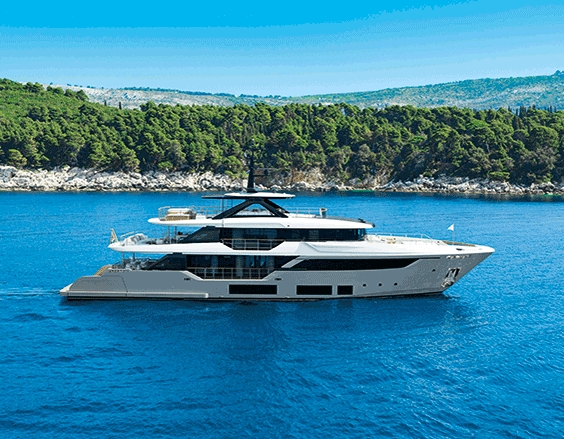 Custom Line Navetta 38